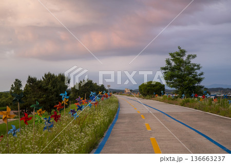Bicycle path along the Geumgang River Bicycle path along the Geumgang River 136663237