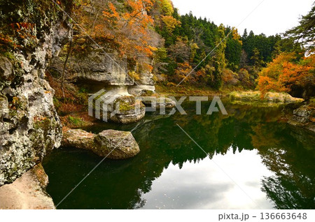福島県の観光名所塔のへつり 福島県の観光名所塔のへつり 136663648