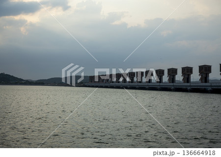 Bicycle path along the Geumgang River 136664918