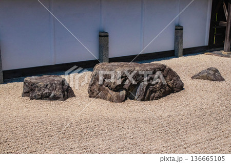 【京都風景】南禅寺(2) 小方丈庭園「如心庭」 136665105