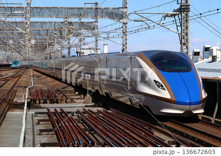 上越新幹線／北陸新幹線E7系 136672603