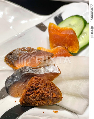 加賀料理 からすみ、へしこ、ふぐ卵巣糠漬 加賀料理 からすみ、へしこ、ふぐ卵巣糠漬 136683077