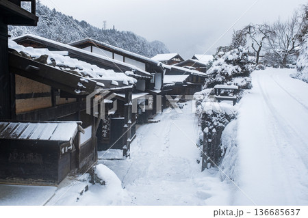 妻籠宿（冬） 136685637