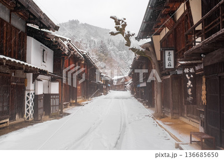 妻籠宿（冬） 136685650