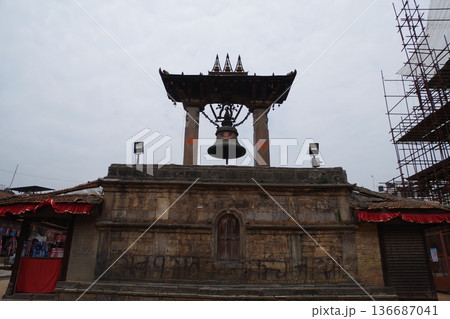 ネパール　世界遺産カトマンズ盆地　パタン 136687041