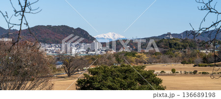 木曽川犬山緑地の景色 木曽川犬山緑地の景色 136689198