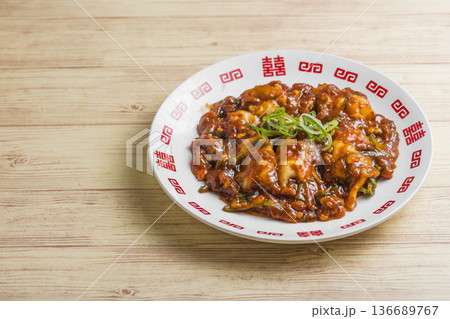 マーボー餃子 136689767