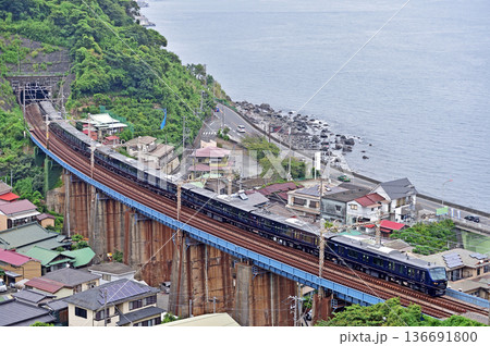 東海道本線　早川－根府川　相鉄　12000系　12004編成　試運転 136691800
