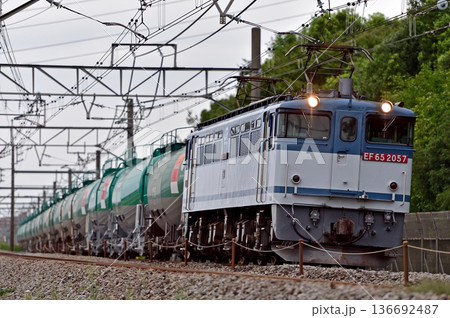 高崎線 本庄-岡部 JR貨物 EF65-2057(新鶴見) 高崎線 本庄-岡部 JR貨物 EF65-2057(新鶴見) 136692487