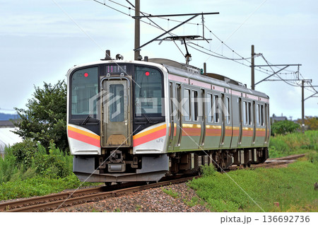 越後線 粟生津-分水 JR東日本 E129系 A1編成(新潟) 越後線 粟生津-分水 JR東日本 E129系 A1編成(新潟) 136692736