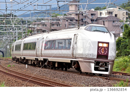 東海道本線　真鶴　JR東日本　651系1000番台　IR01編成（国府津）　伊豆クレイル 136692854