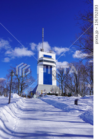 オホーツクスカイタワーの冬（2026年） 136702893