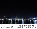 コンビナート　輝く海と夜景　sdgs 136706371