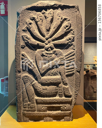 メキシコ国立人類学博物館の展示物 136706858