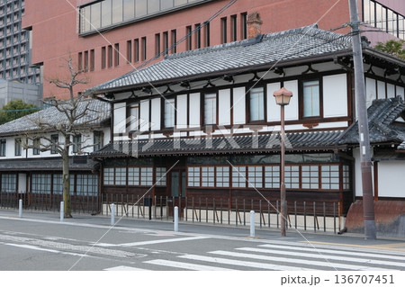 島津製作所創業記念館 136707451