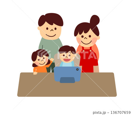 タブレットを見る子供と家族 136707659
