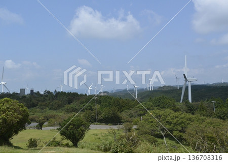 青山高原の風力発電 青山高原の風力発電 136708316