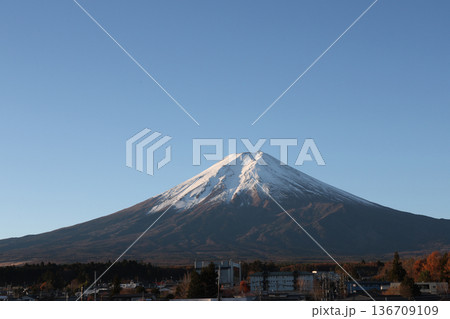 View of landscape fuji mountain in winter 136709109