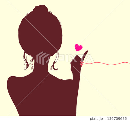 運命の赤い糸を結んだお団子頭の女性　シルエット 136709686