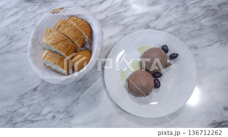 Foie Spheres, Spain Foie Spheres, Spain 136712262