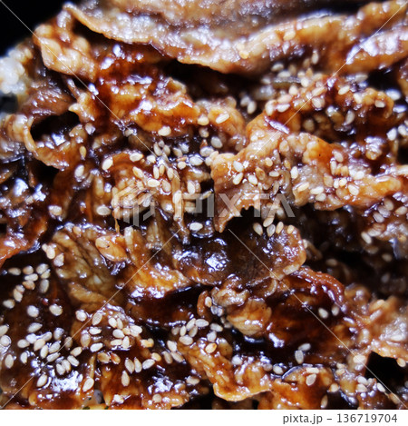 カルビ 136719704