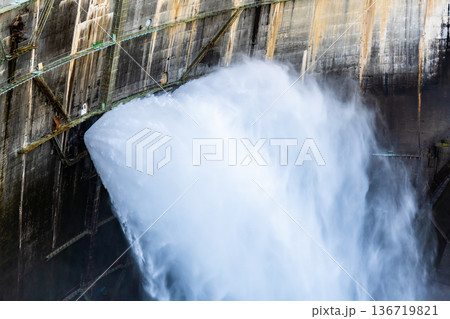 富山 黒部ダム 136719821