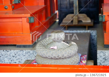 御器所八幡宮 白龍社の眷属の蛇 御器所八幡宮 白龍社の眷属の蛇 136721925
