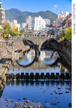長崎市　長崎の人気観光スポット　眼鏡橋 136722256