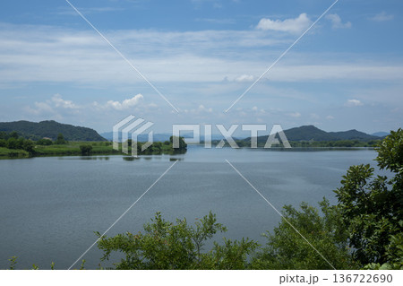 Bicycle path along the Geumgang River 136722690