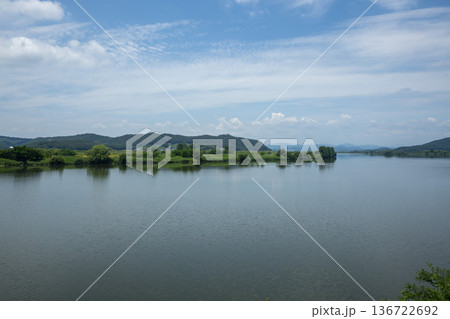 Bicycle path along the Geumgang River 136722692