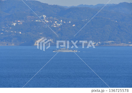 海上自衛隊　浦賀水道　あわじ　MSO-304　掃海艦 136725578