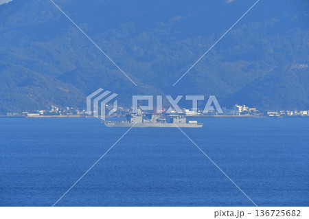 海上自衛隊　浦賀水道　あすか　ASE-6102　試験艦 136725682