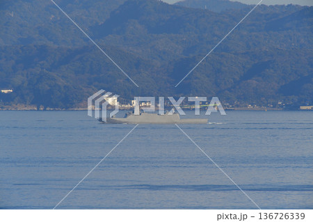 海上自衛隊　浦賀水道　くまの　FFM-2　護衛艦 136726339