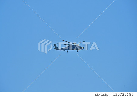 US Navy 浦賀水道 SH-60R Seahawk US Navy 浦賀水道 SH-60R Seahawk 136726589