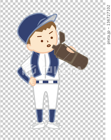 一個棒球男孩脖子上搭毛巾，雙手叉腰，站著喝水。 136727102