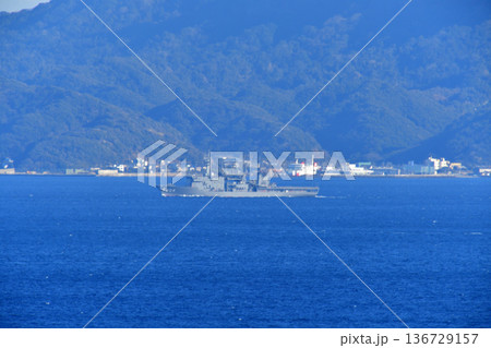 海上自衛隊 浦賀水道 ちよだ ASR-404 潜水艦救難艦 海上自衛隊 浦賀水道 ちよだ ASR-404 潜水艦救難艦 136729157