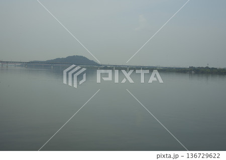 Han River bike path Han River bike path 136729622