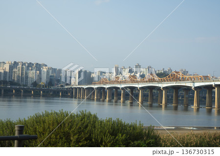 Han River bike path 136730315