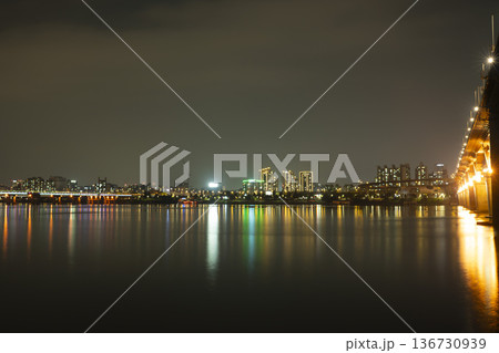 Han River bike path Han River bike path 136730939