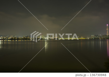 Han River bike path Han River bike path 136730948