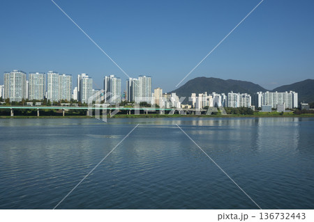 Han River bike path Han River bike path 136732443