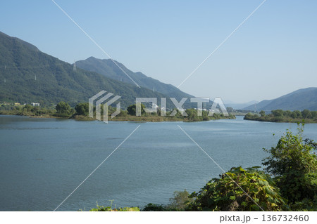 Han River bike path 136732460