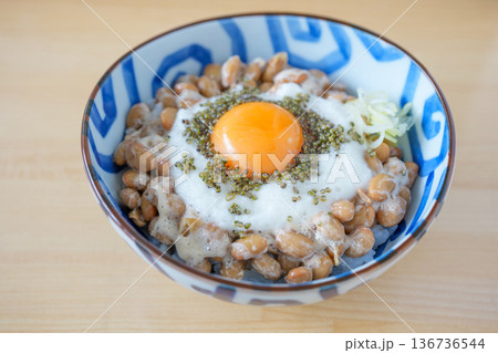 ねばねば丼 136736544
