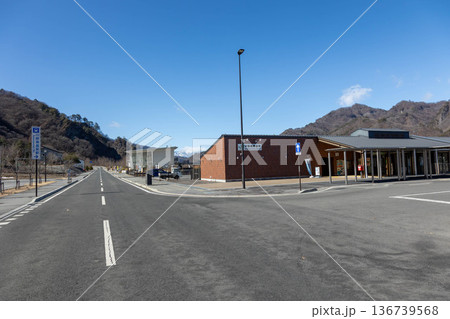 JR吾妻線　川原湯温泉駅 136739568