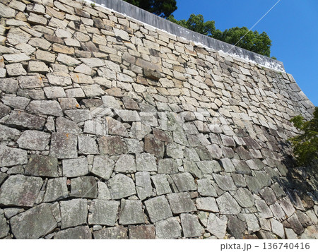 岡山城の石垣(岡山県岡山市)_2025年7月撮影 岡山城の石垣(岡山県岡山市)_2025年7月撮影 136740416