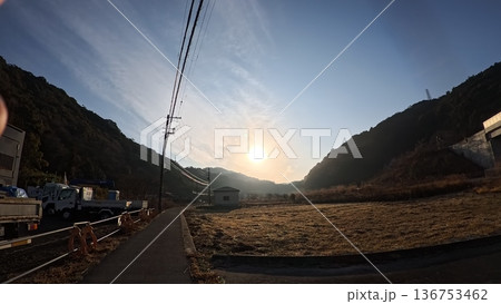 空 光 空 光 136753462