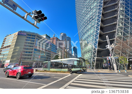 《愛知県》名古屋市名駅を走る新路面交通システムSRT 136753838