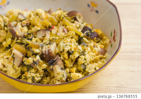 高菜の炒り豆腐 136768555