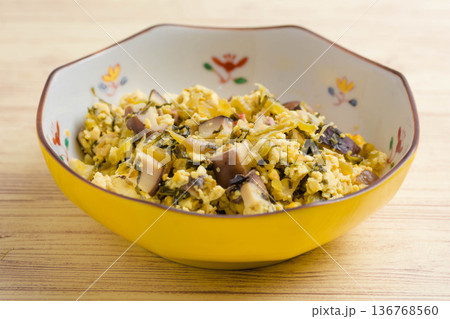 高菜の炒り豆腐 136768560