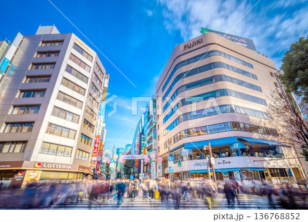 東京・池袋サンシャイン通り 東京・池袋サンシャイン通り 136768852